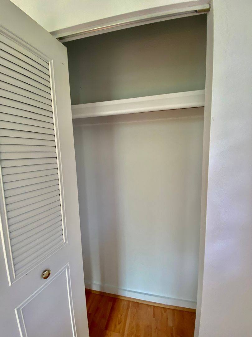 Apartment for rent at 213 N Hamilton St, Ypsilanti, MI 48197
