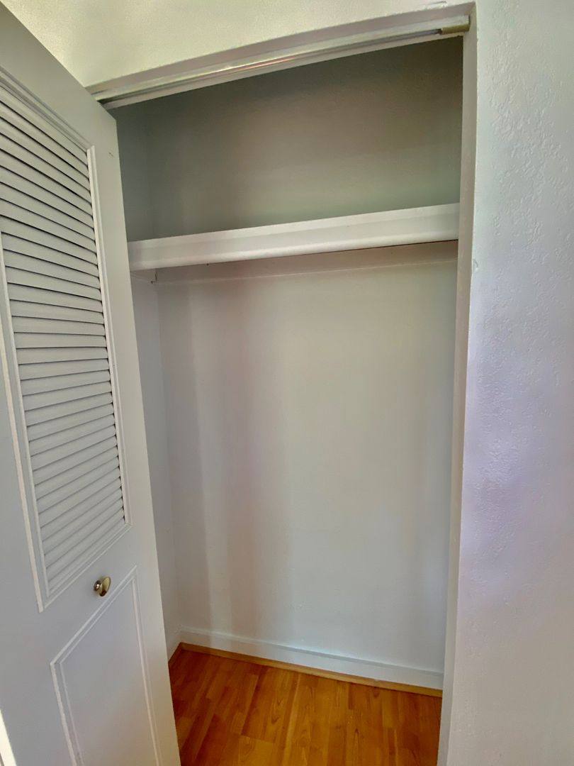Apartment for rent at 213 N Hamilton St, Ypsilanti, MI 48197