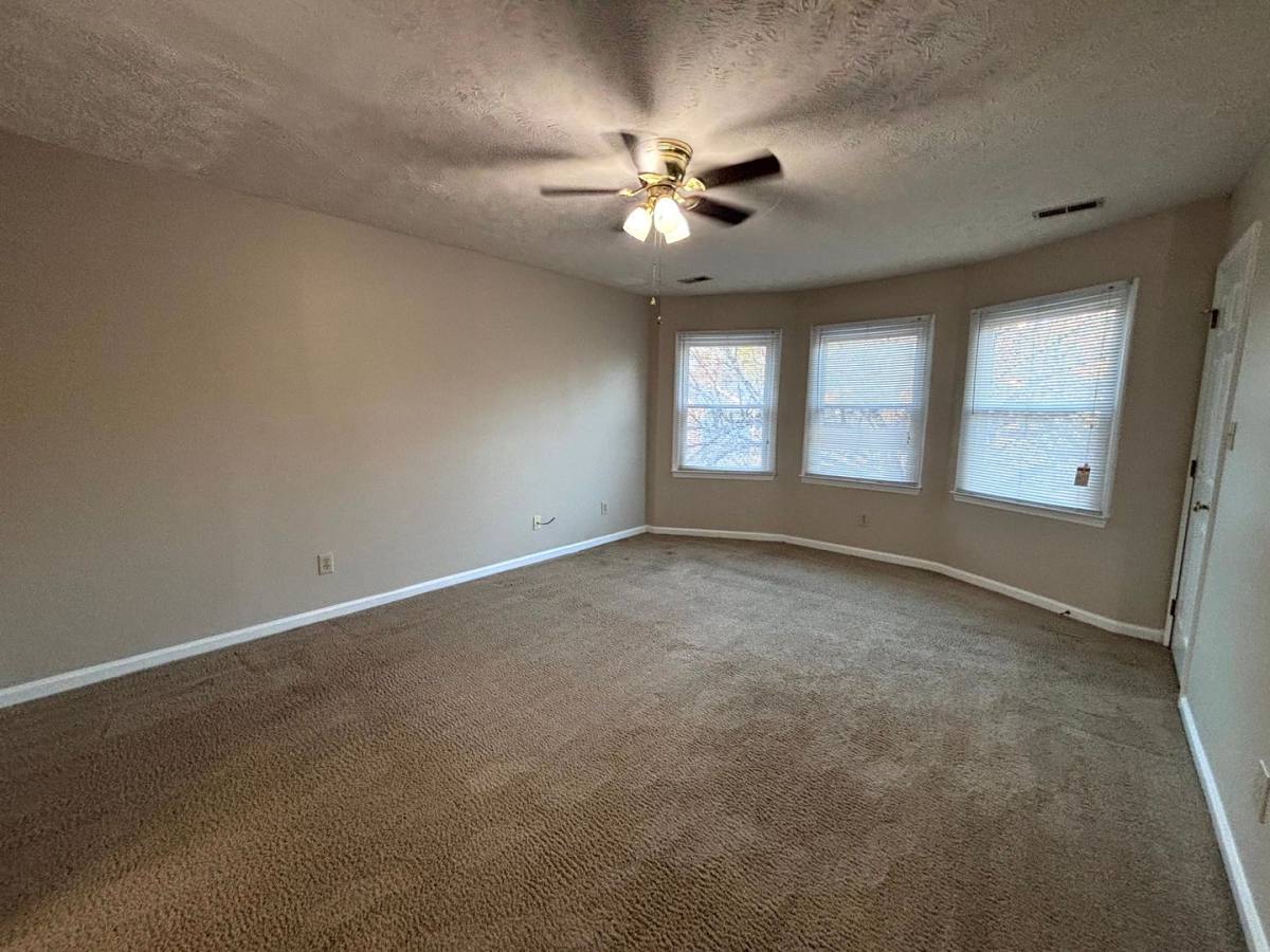House for rent at 1547 Londonderry Place, Fayetteville, NC 28301
