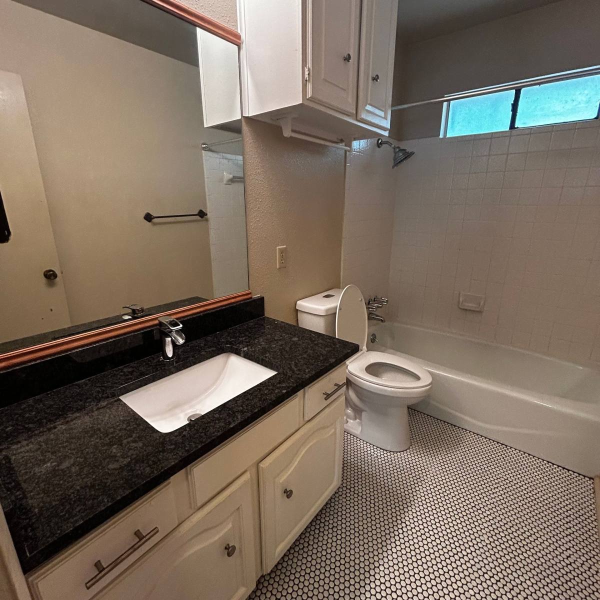 Townhouse for rent at 3901 Knollwood Dr, Austin, TX 78731