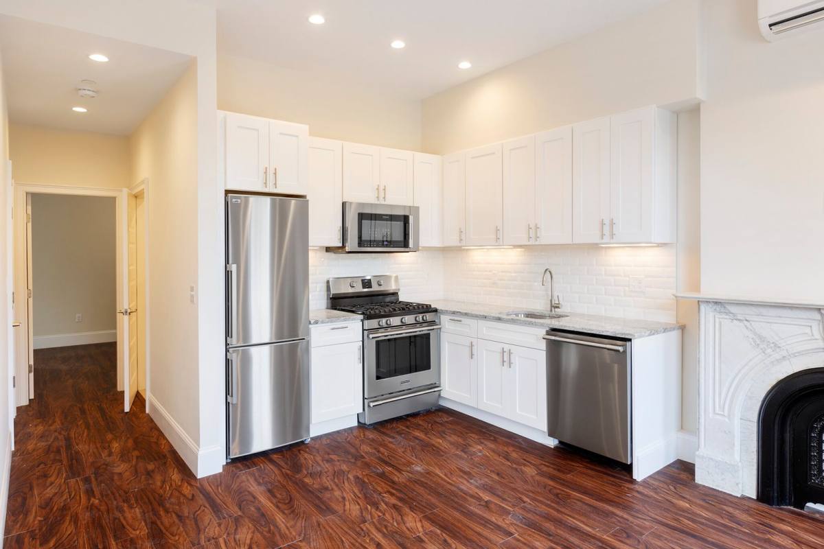 Townhouse for rent at 1903 Washington St #2, Boston, MA 02118