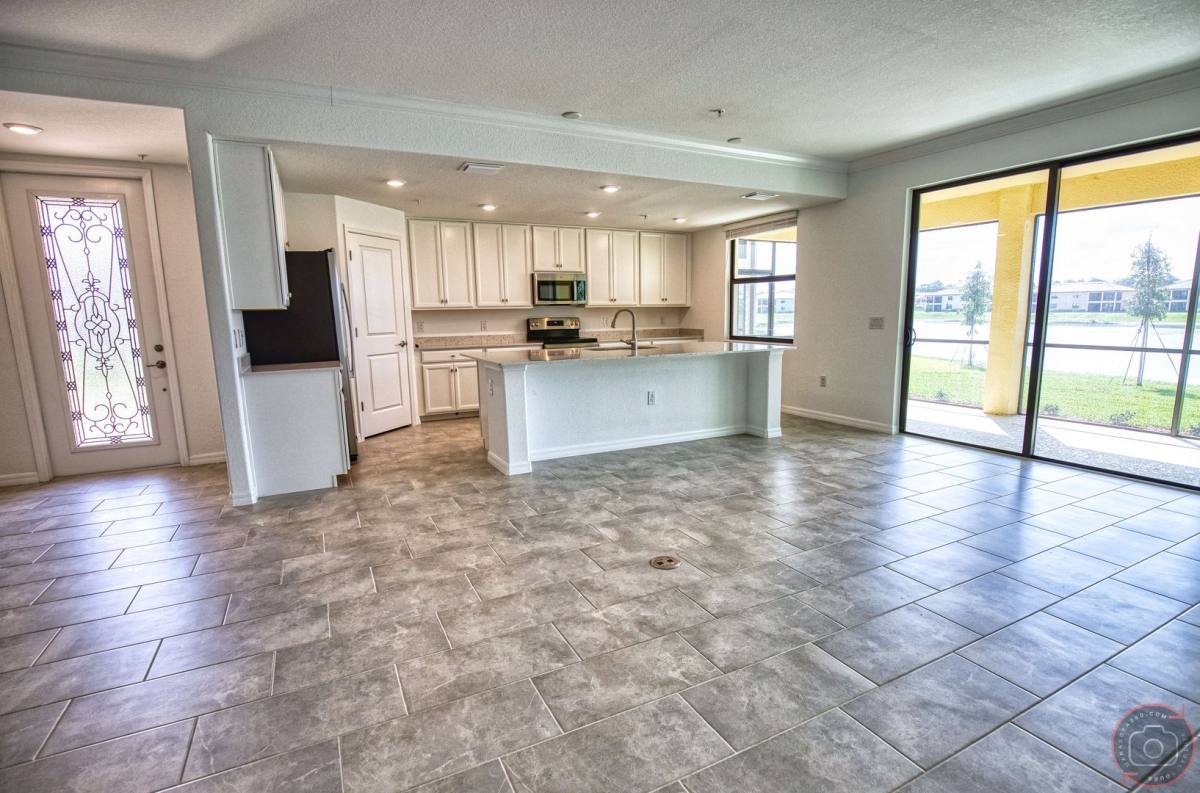 Apartment for rent at 12355 Ghiberti Circle, Venice, FL 34293
