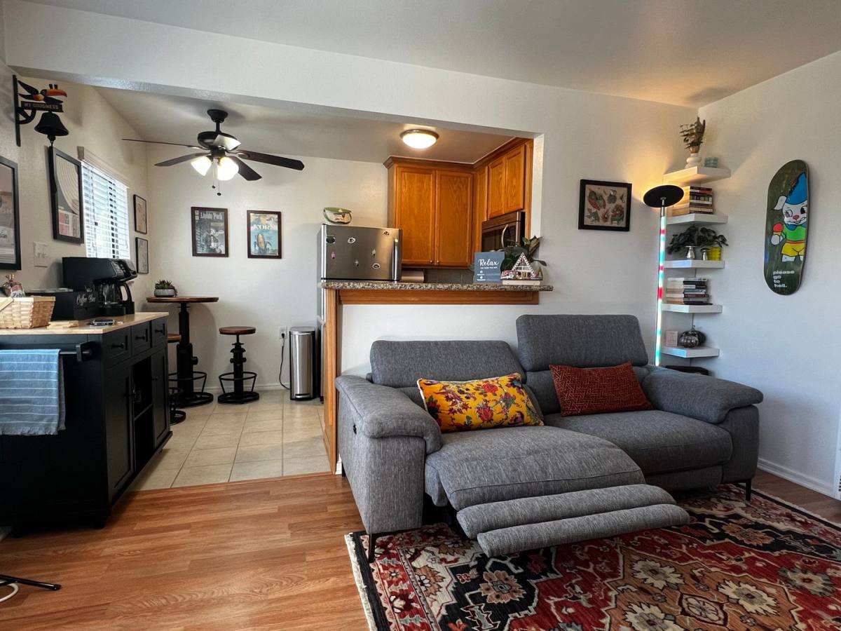 Apartment for rent at 4810 Lincoln Ave, Los Angeles, CA 90042