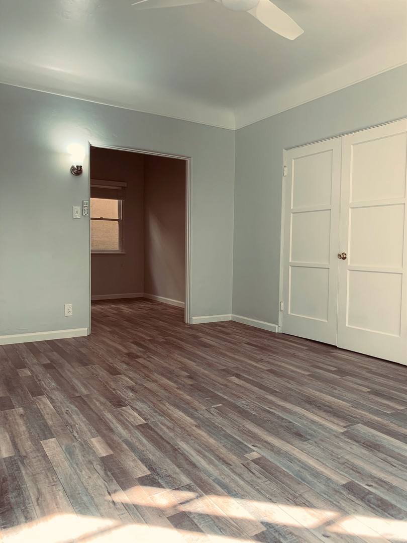 Apartment for rent at 208 N Louise St, Glendale, CA 91206