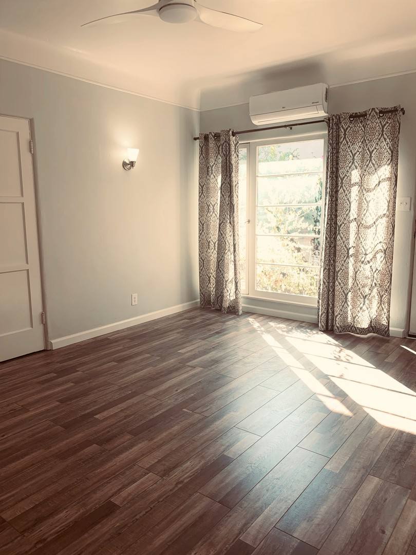 Apartment for rent at 208 N Louise St, Glendale, CA 91206