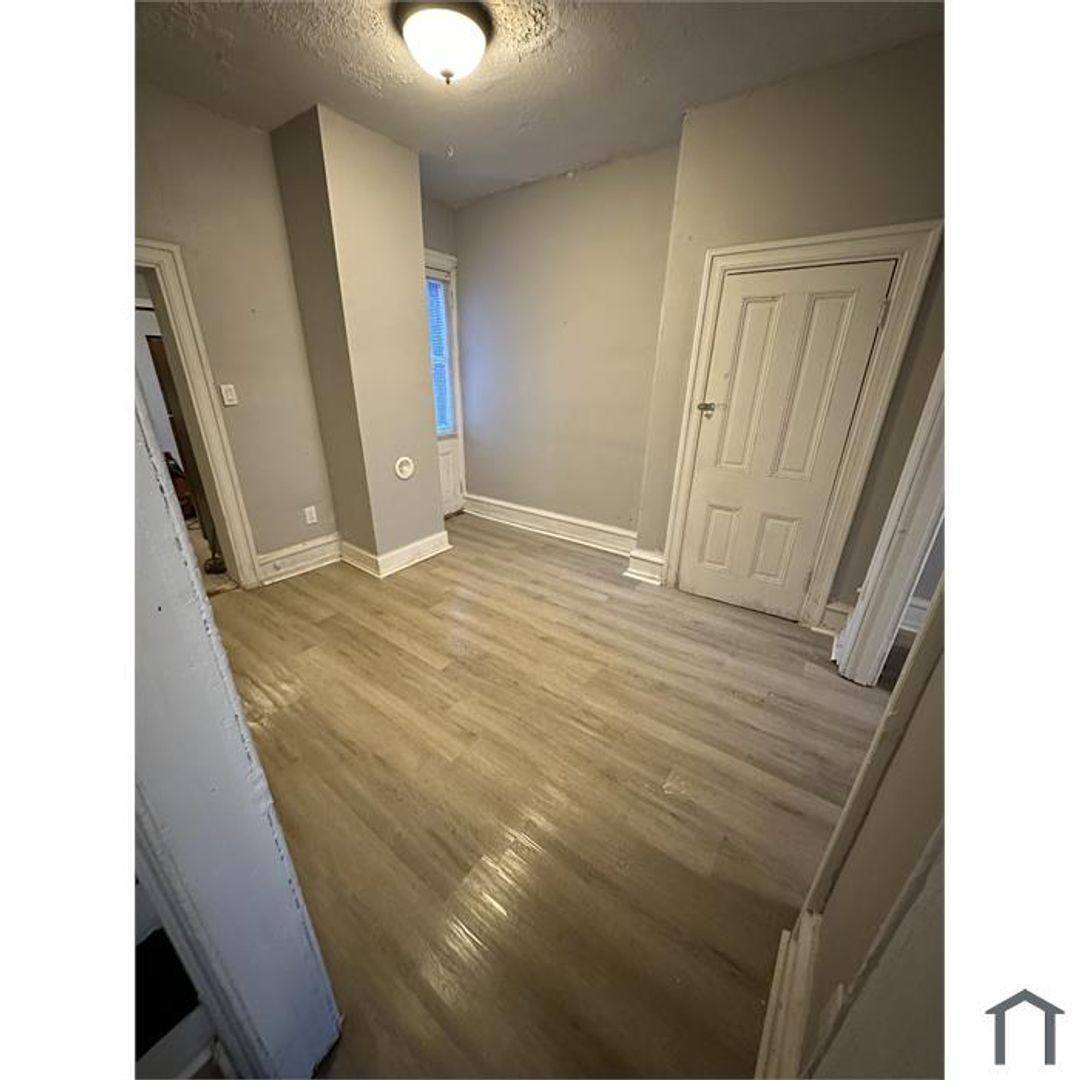House for rent at 1226 W Firth St, Philadelphia, PA 19133