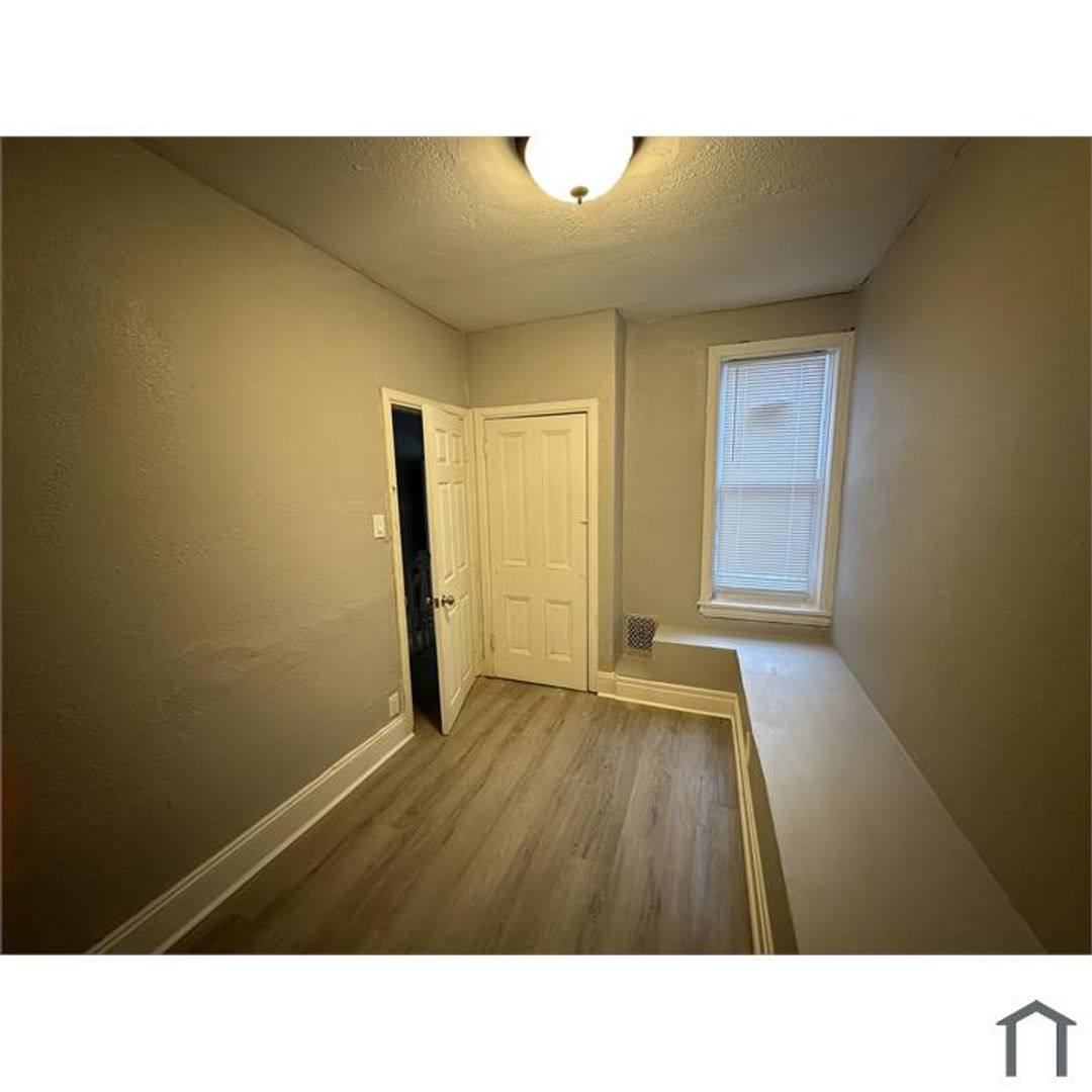 House for rent at 1226 W Firth St, Philadelphia, PA 19133