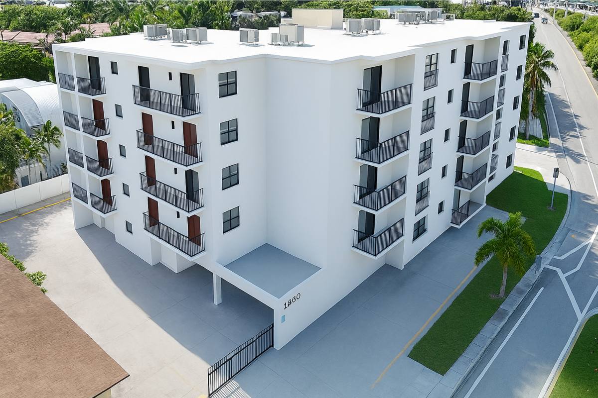 Apartment for rent at 3300 S Dixie Highway, Miami, FL 33133