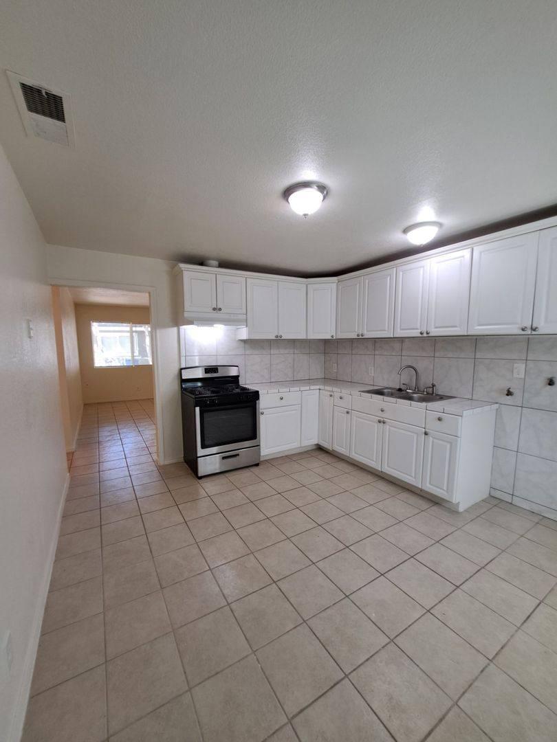 Apartment for rent at 2221 S Poppy Ave, Fresno, CA 93706