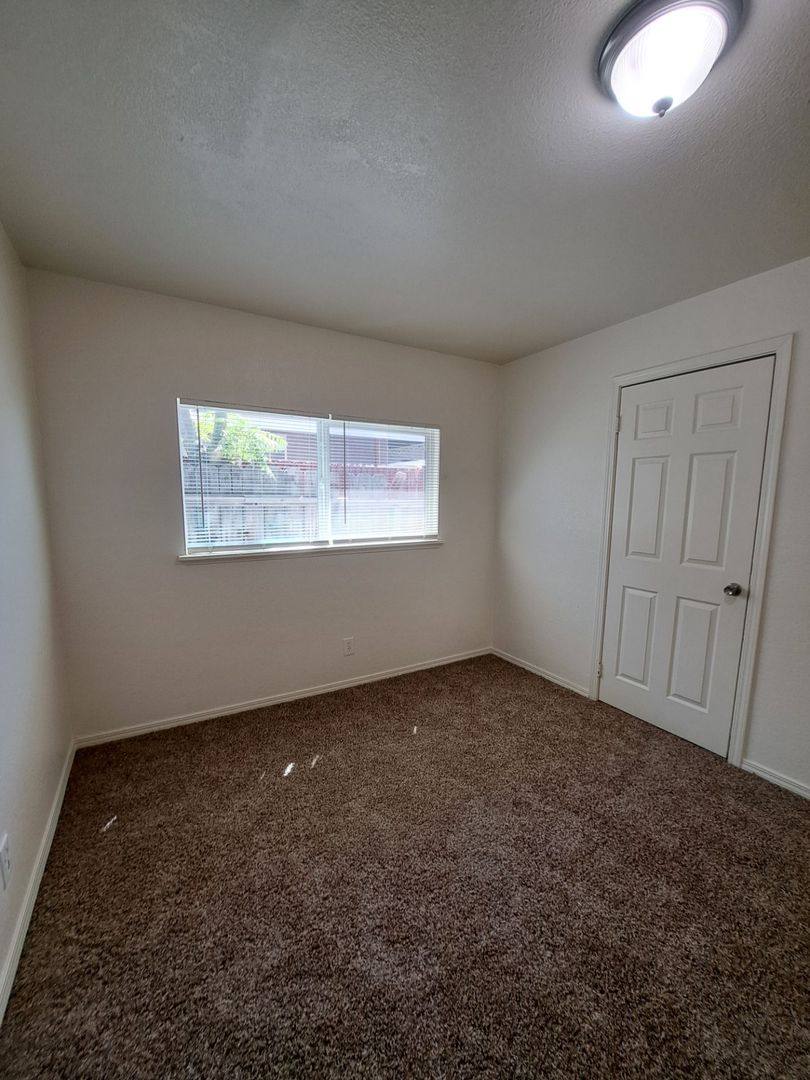 Apartment for rent at 2221 S Poppy Ave, Fresno, CA 93706