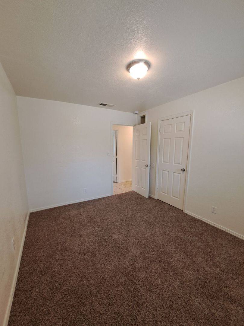 Apartment for rent at 2221 S Poppy Ave, Fresno, CA 93706