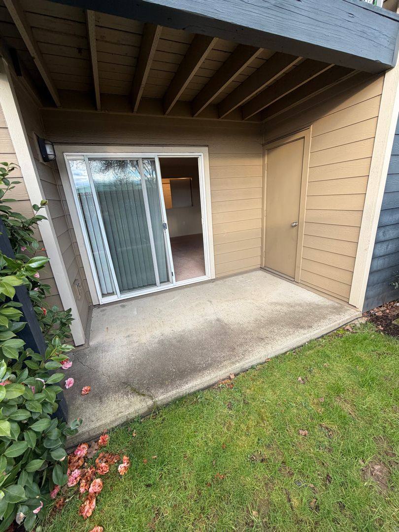 Apartment for rent at 5197 SW 175th Ave, Beaverton, OR 97078