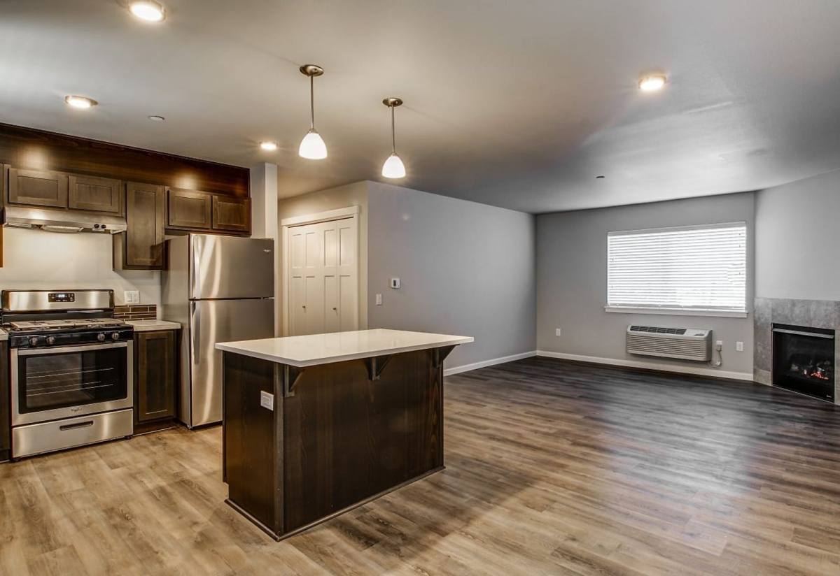 Townhouse for rent at 14615 NE Rose Parkway, Portland, OR 97230
