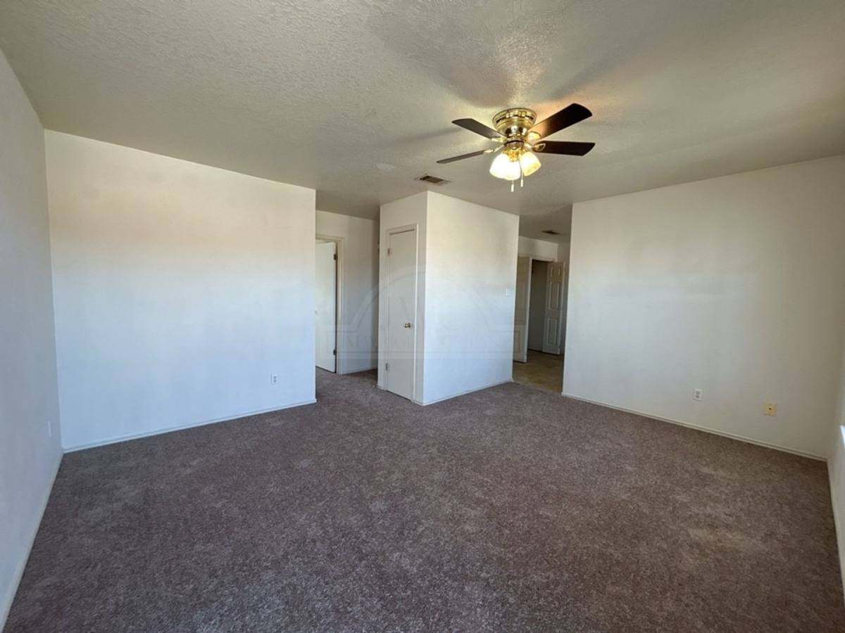 Apartment for rent at 1702 Benttree Dr, Killeen, TX 76543