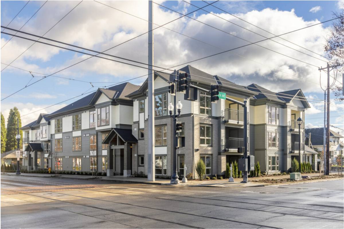 Apartment for rent at 210-238 SE 9th Ave, Hillsboro, OR 97123