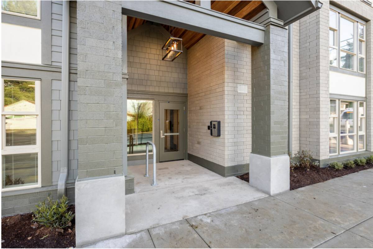 Apartment for rent at 210-238 SE 9th Ave, Hillsboro, OR 97123