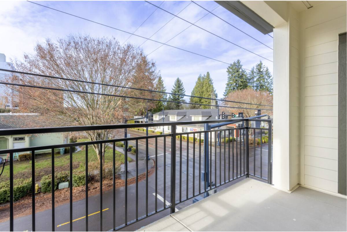 Apartment for rent at 210-238 SE 9th Ave, Hillsboro, OR 97123