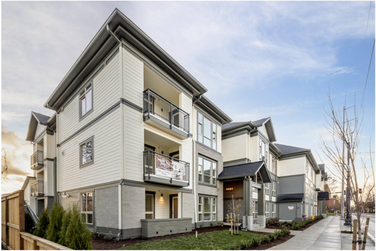 Apartment for rent at 210-238 SE 9th Ave, Hillsboro, OR 97123