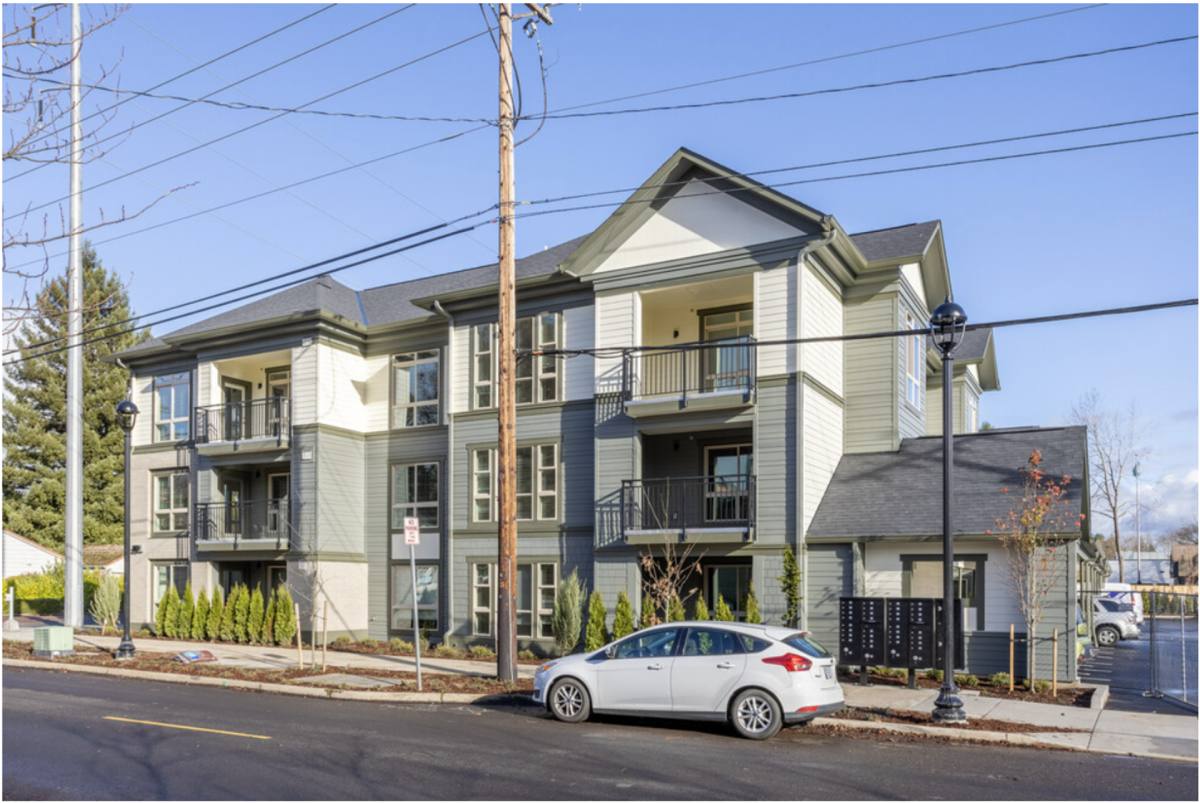 Apartment for rent at 210-238 SE 9th Ave, Hillsboro, OR 97123
