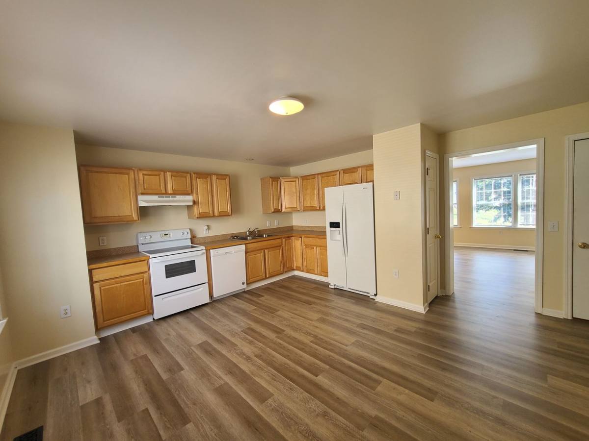 Townhouse for rent at 1 Pineview Place, Morgantown, WV 26505