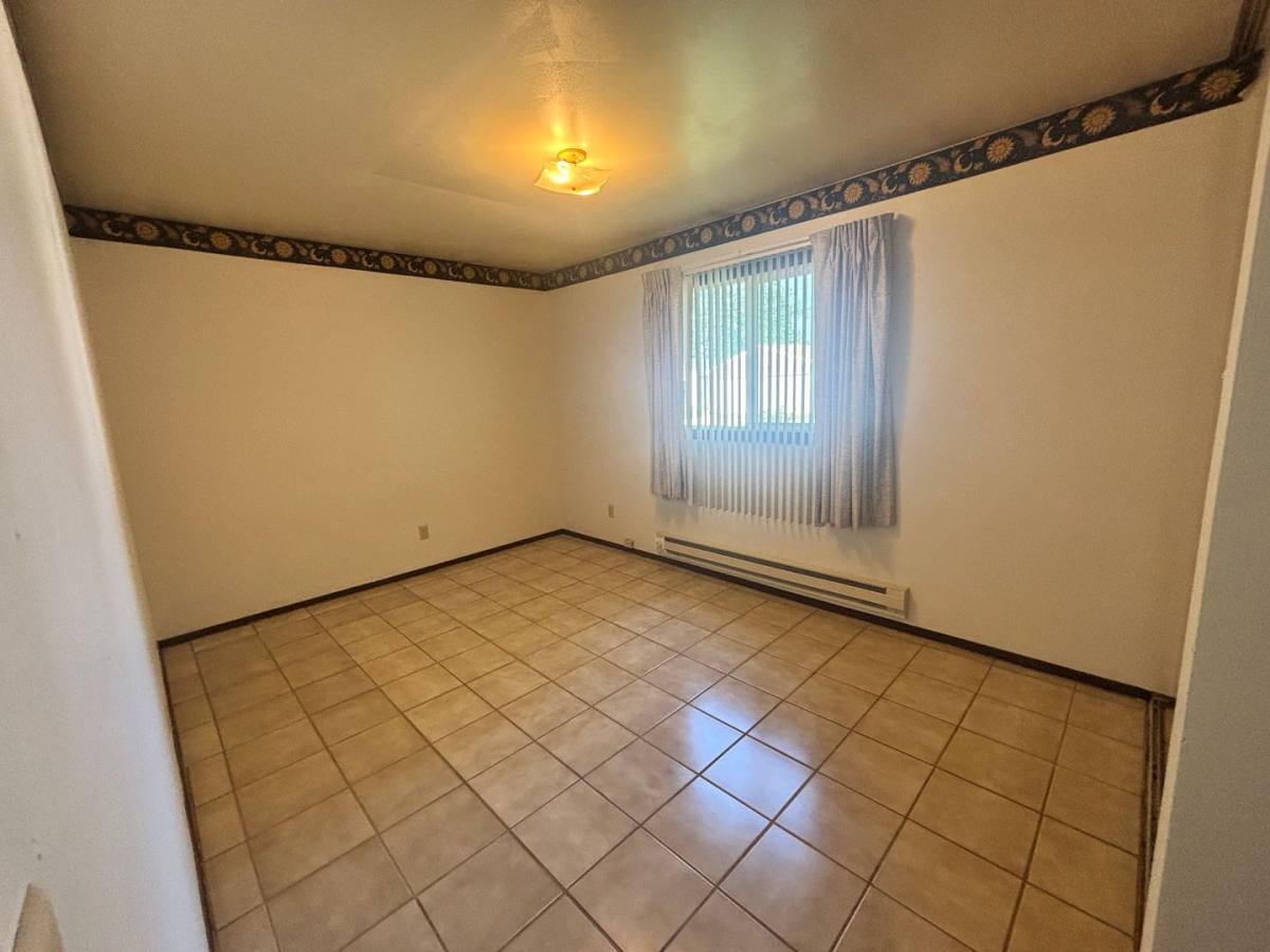 Apartment for rent at 1728 La Crescent St, La Crosse, WI 54603