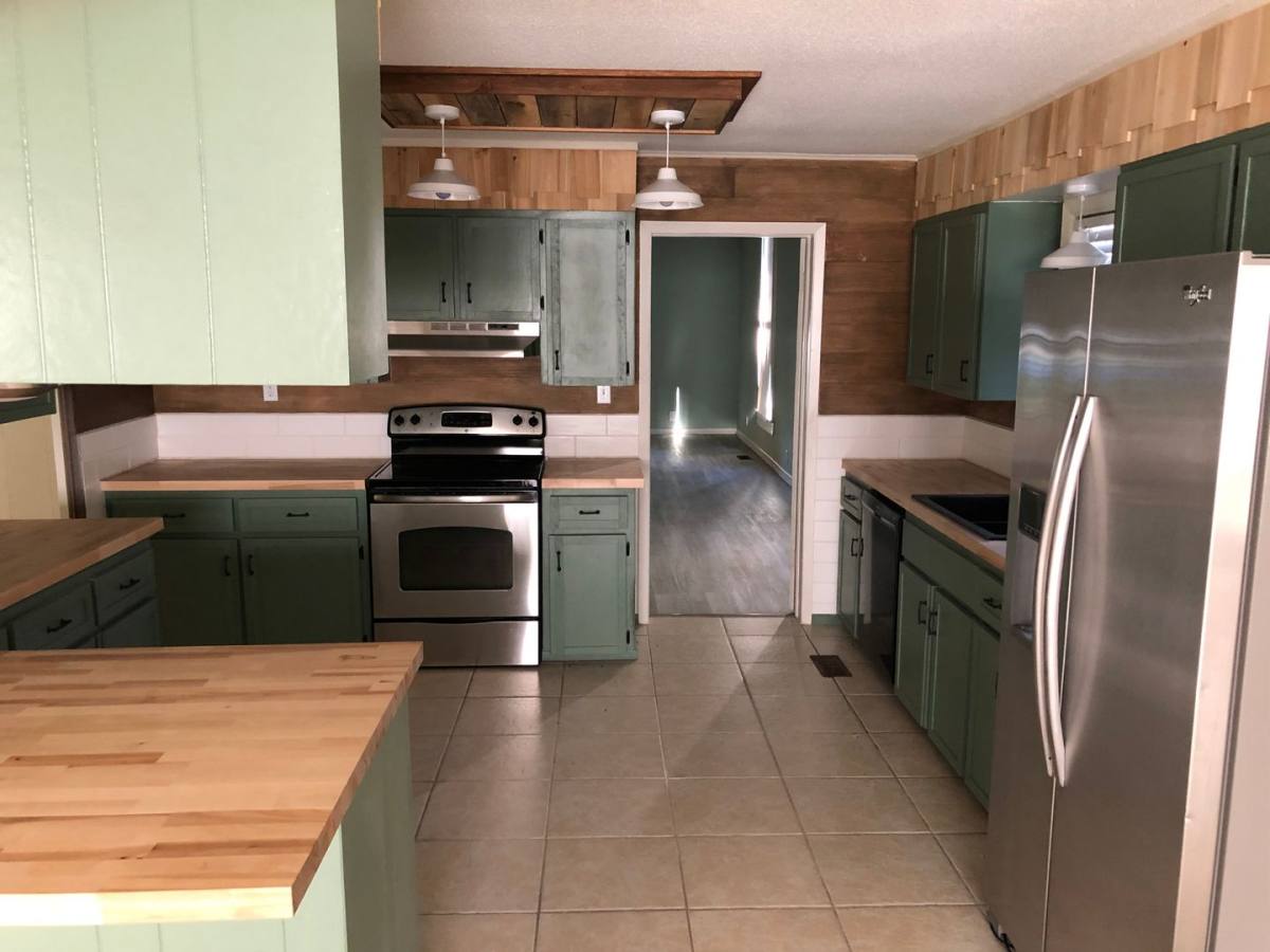 House for rent at 3942 Howell Dr, Valdosta, GA 31606