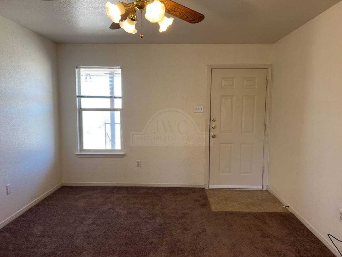 Apartment for rent at 1006 Circle M, Killeen, TX 76549