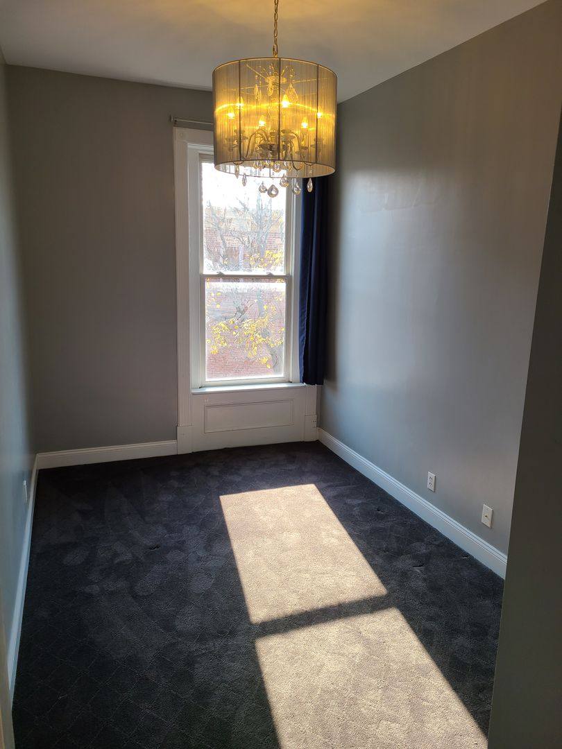Apartment for rent at 192 Remsen St, Cohoes, NY 12047