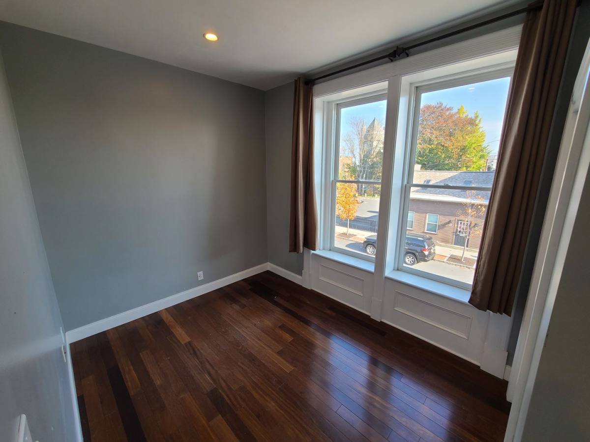 Apartment for rent at 192 Remsen St, Cohoes, NY 12047