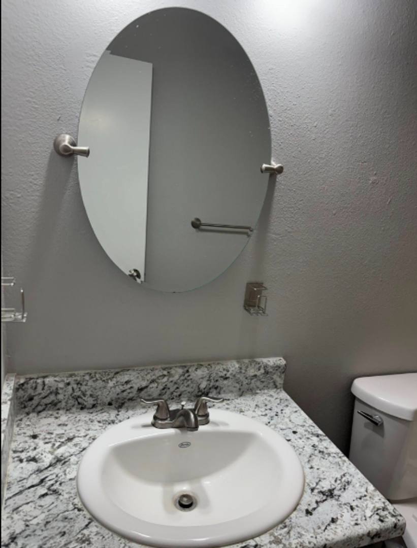 Apartment for rent at 10010 E Boston St, Wichita, KS 67207