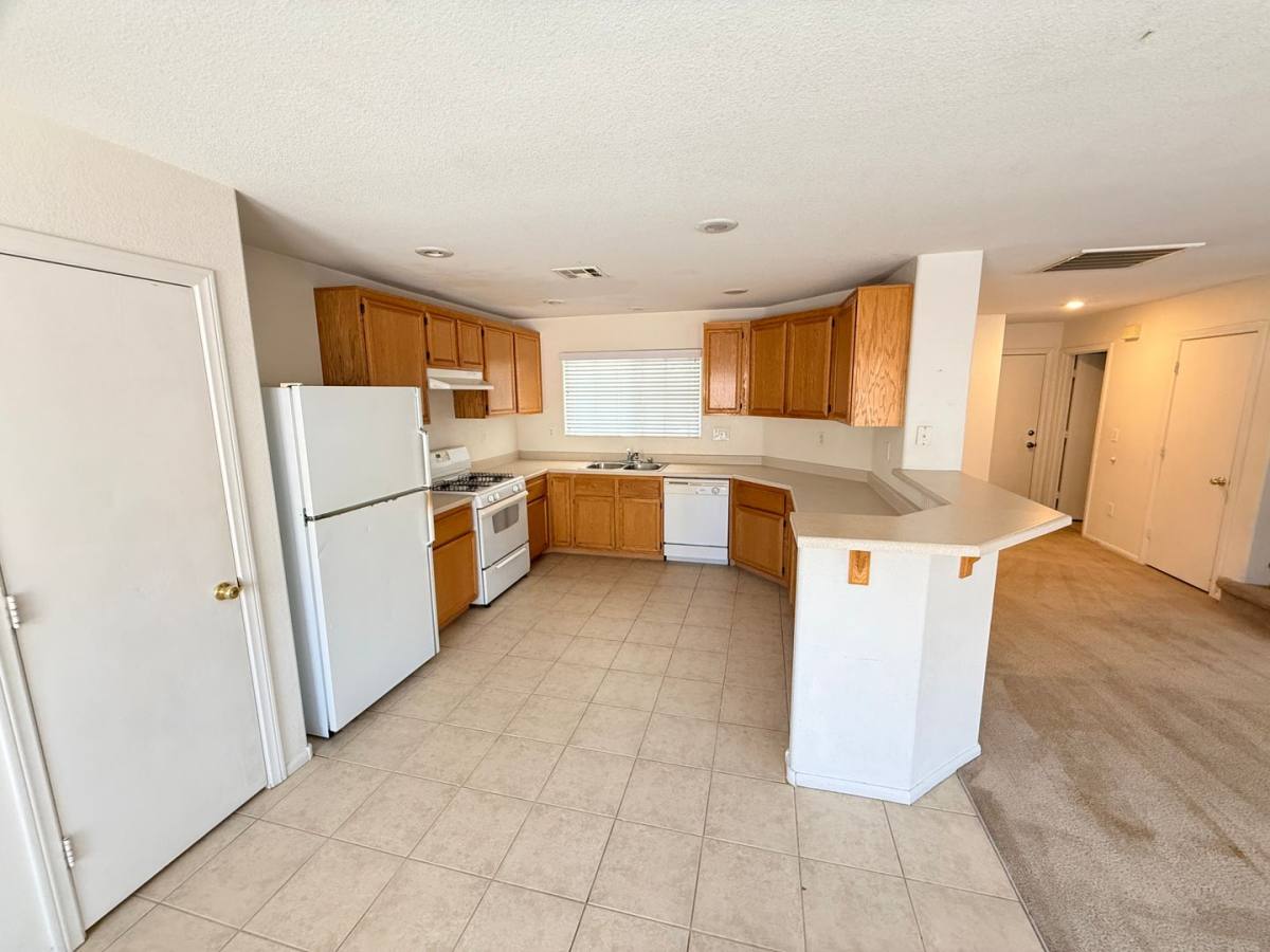 House for rent at 2416 Cockatoo Dr, North Las Vegas, NV 89084