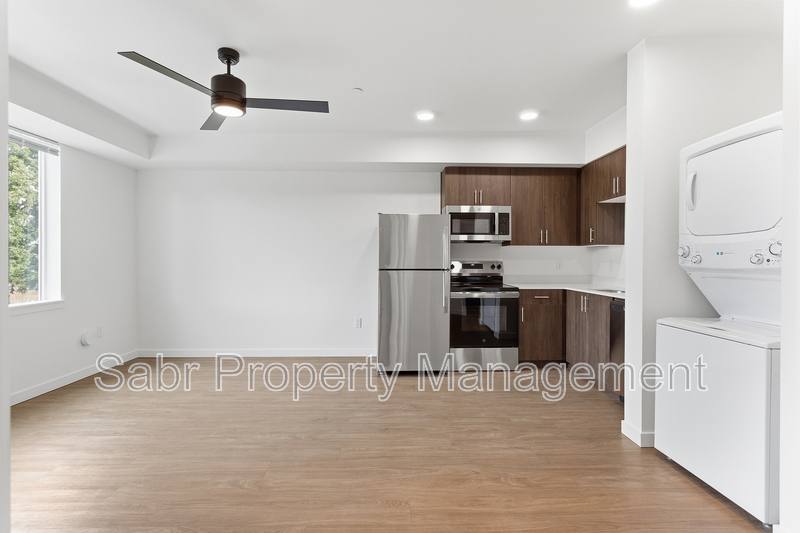 Apartment for rent at 9917 NE 13th Ave #2, Vancouver, WA 98686