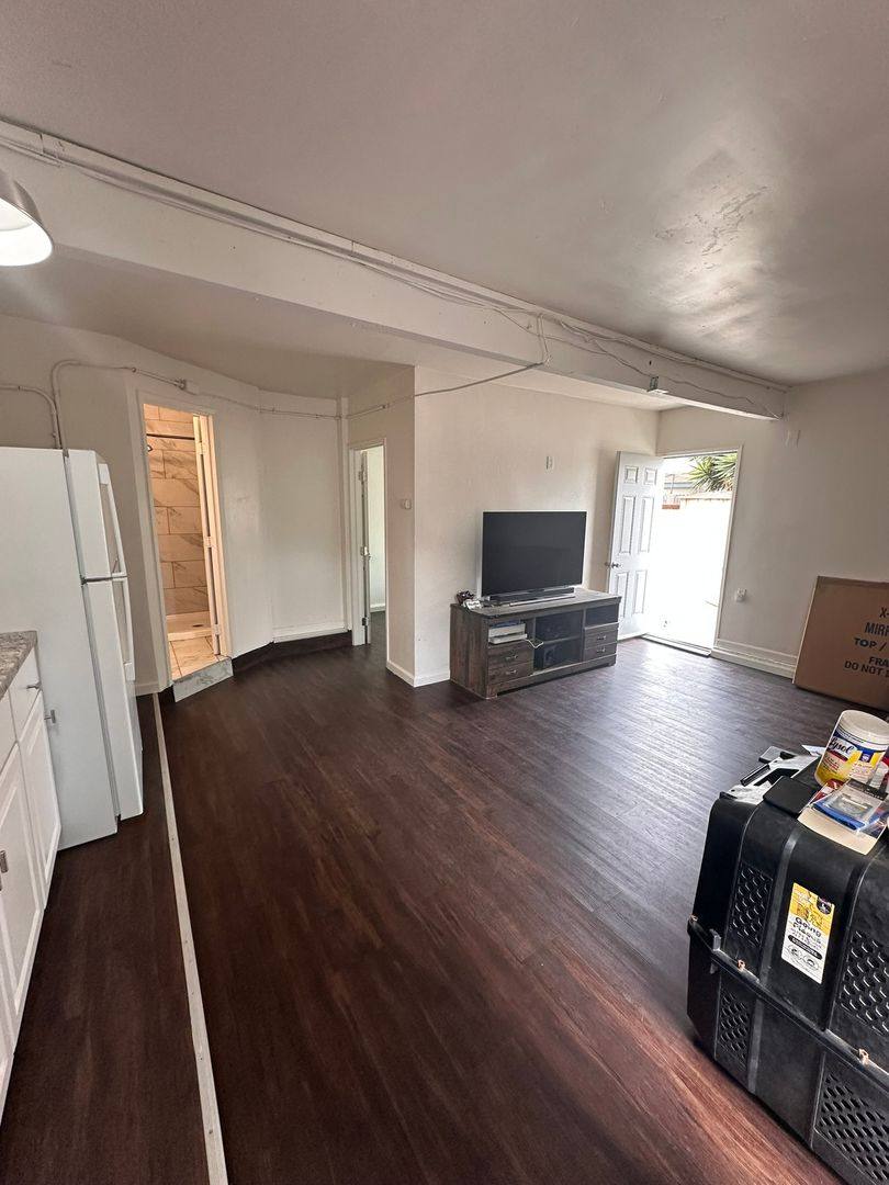 Apartment for rent at 1153-1155 Emory St, Imperial Beach, CA 91932