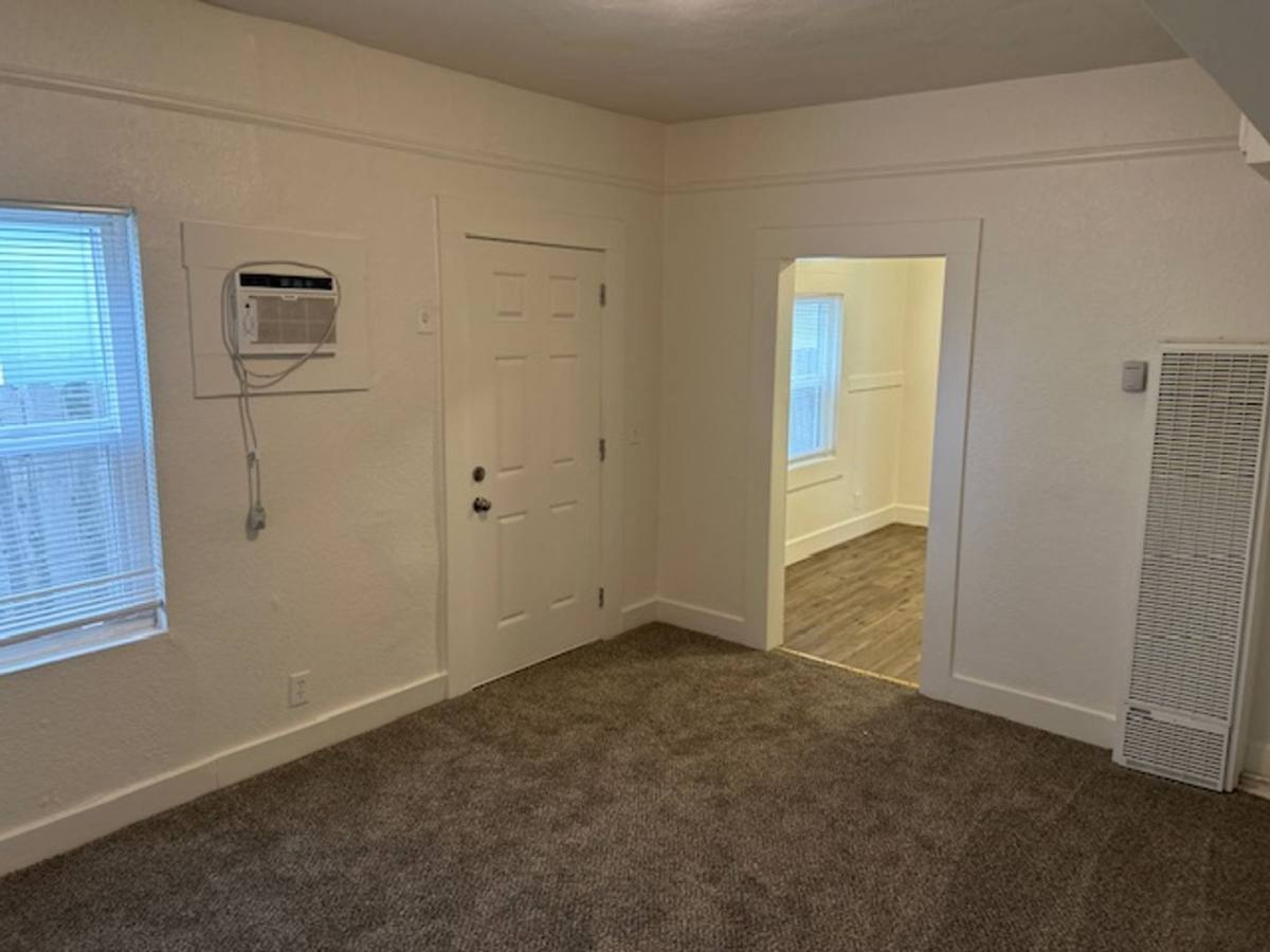 Apartment for rent at 3448 Y St, Sacramento, CA 95817