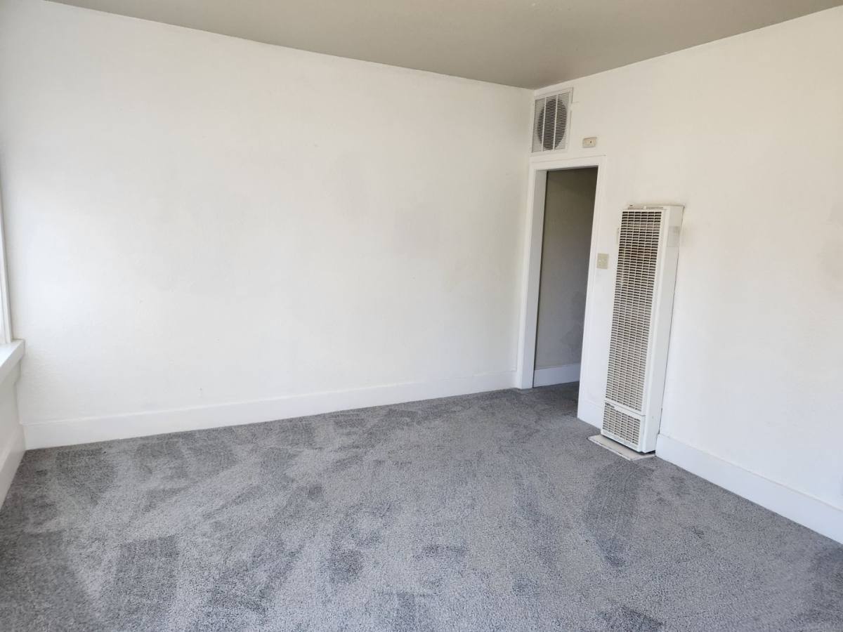 Apartment for rent at 3448 Y St, Sacramento, CA 95817