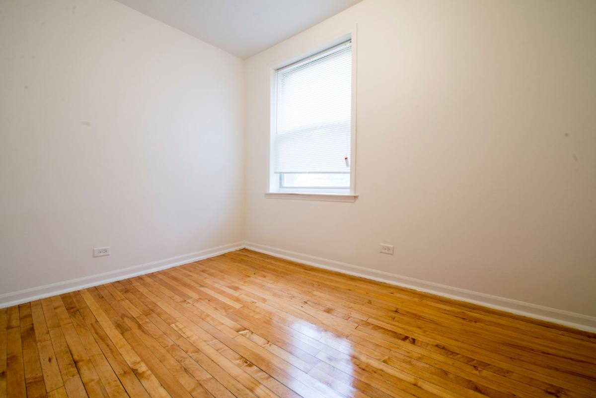 Apartment for rent at 5504-12 S Wabash Ave, Chicago, IL 60637
