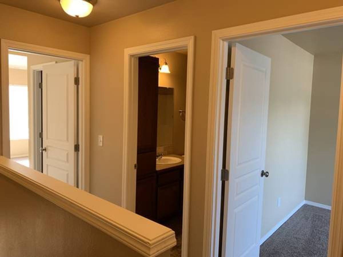 Townhouse for rent at 5823 Reed Lane SE #112, Salem, OR 97306