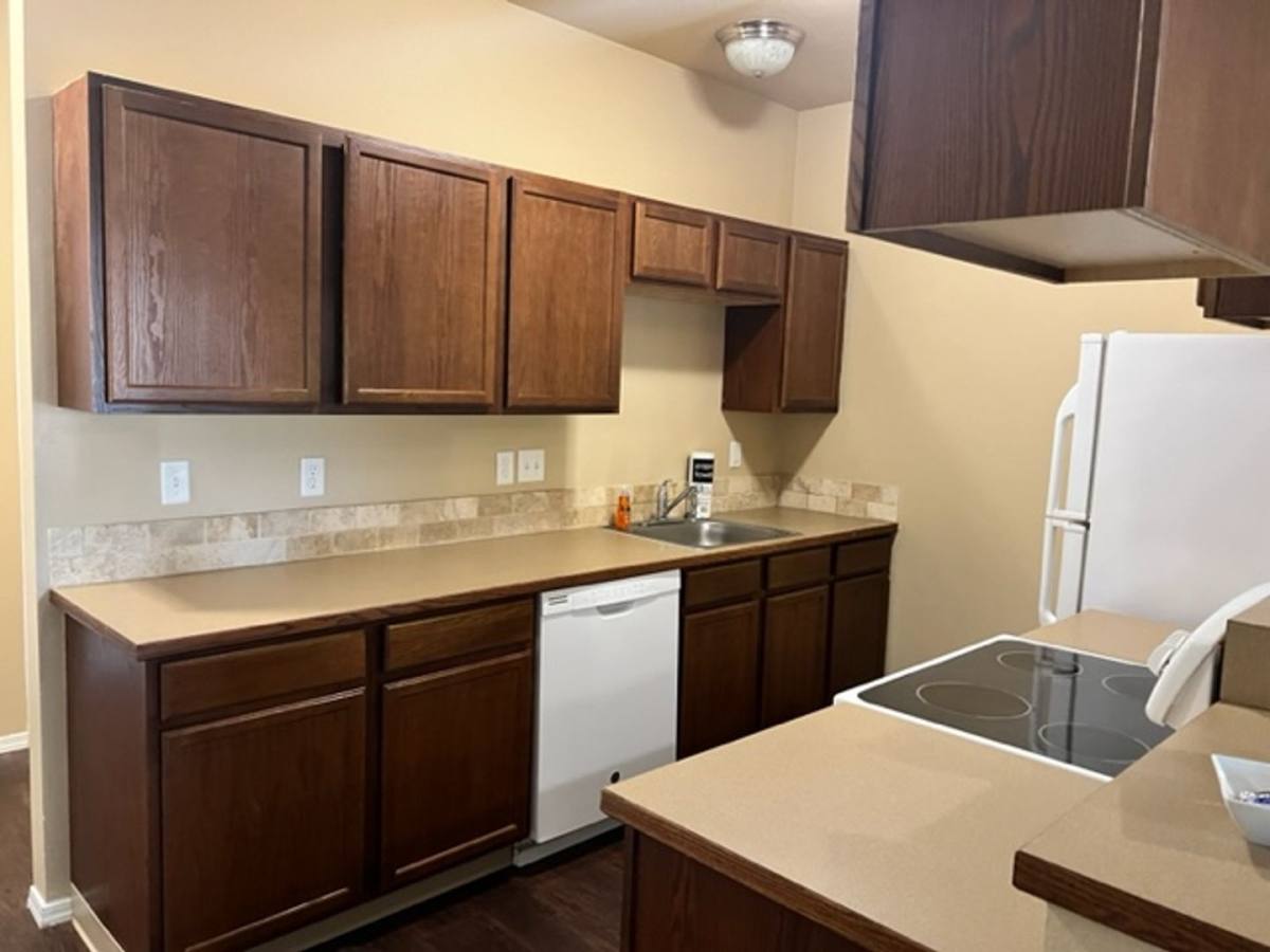 Townhouse for rent at 5823 Reed Lane SE #112, Salem, OR 97306