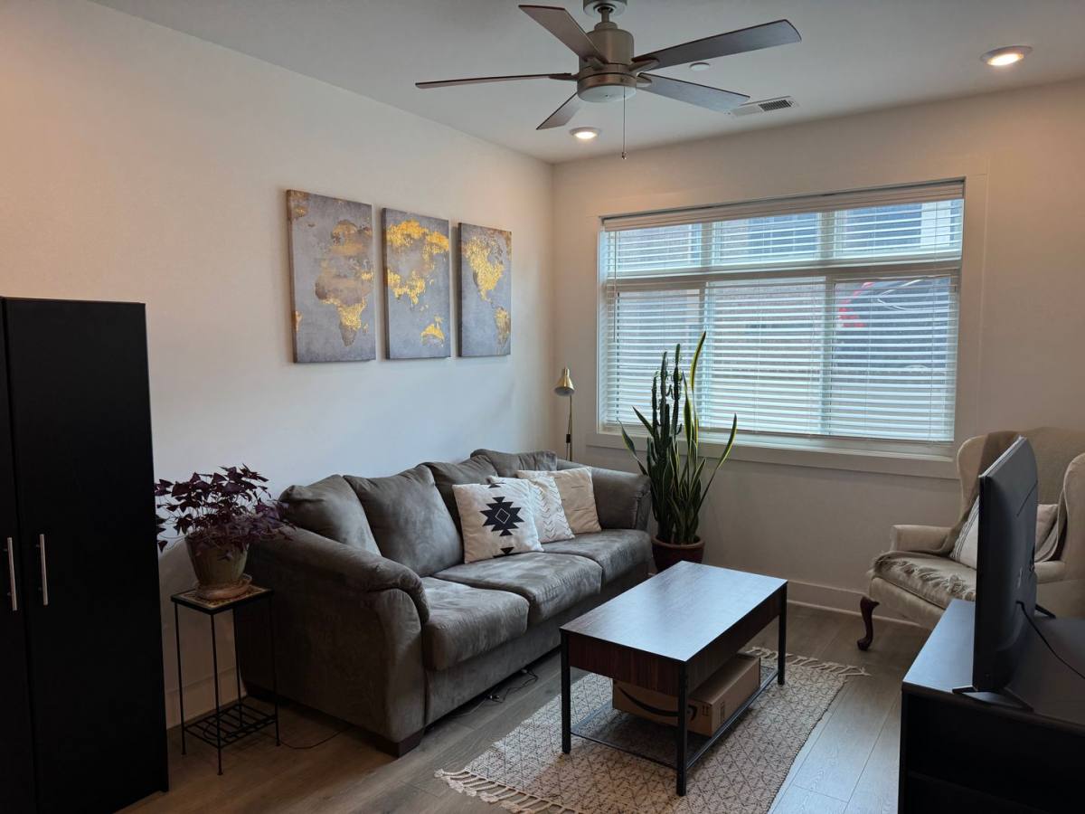 Apartment for rent at 1609 Marshall Hollow Dr, Nashville, TN 37203