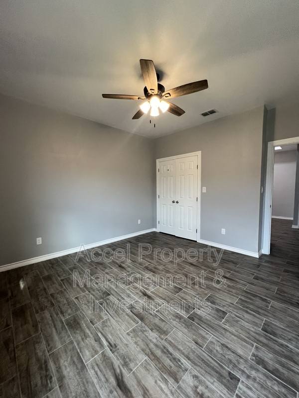 Apartment for rent at 5909 Puffin Ave #3, Mission, TX 78573