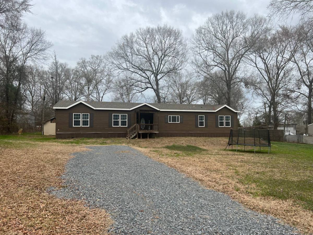 House for rent at 158 Spring Rd, Frierson, LA 71027