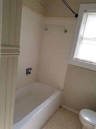 House for rent at 7 Mindoro Circle, Pensacola, FL 32507