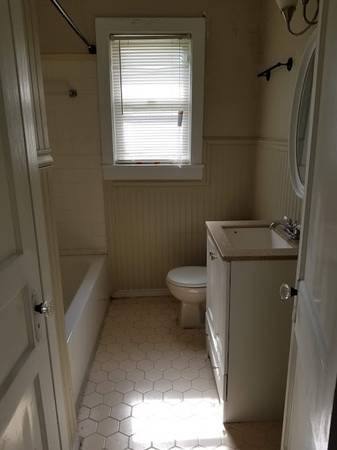 House for rent at 7 Mindoro Circle, Pensacola, FL 32507