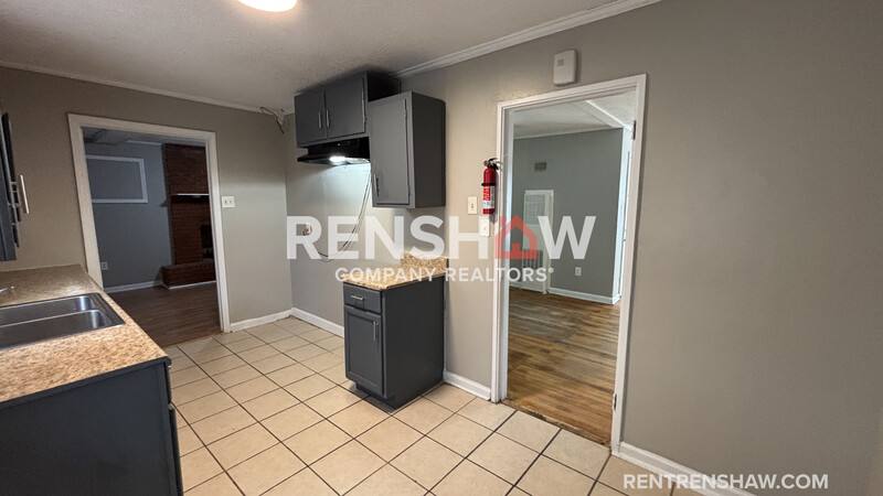 House for rent at 5022 Byron Rd, Memphis, TN 38122