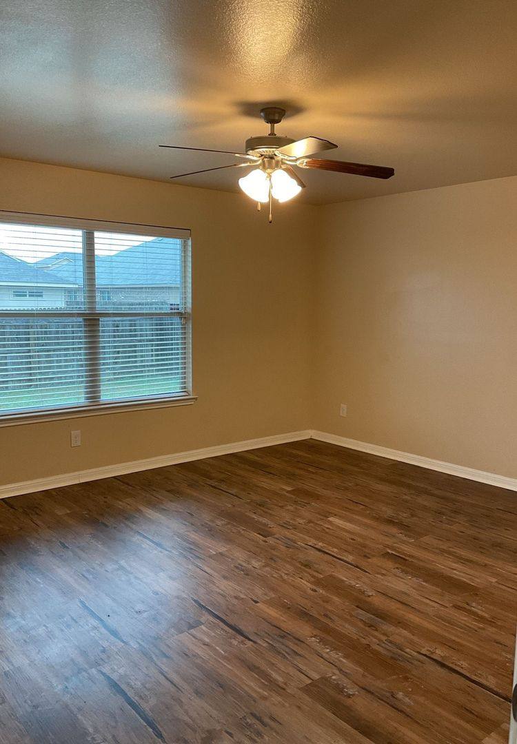 House for rent at 300 W Libra Dr, Killeen, TX 76542