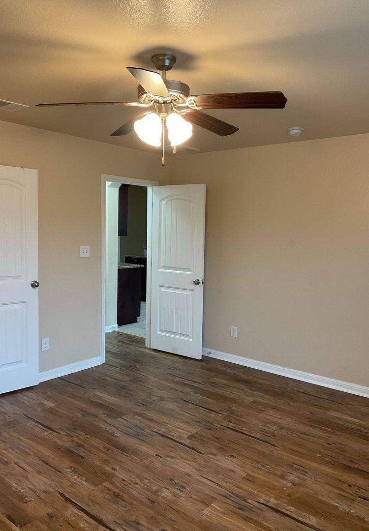 House for rent at 300 W Libra Dr, Killeen, TX 76542