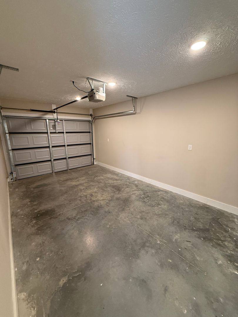 Apartment for rent at 100 Crestview Dr, Greenfield, TN 38230