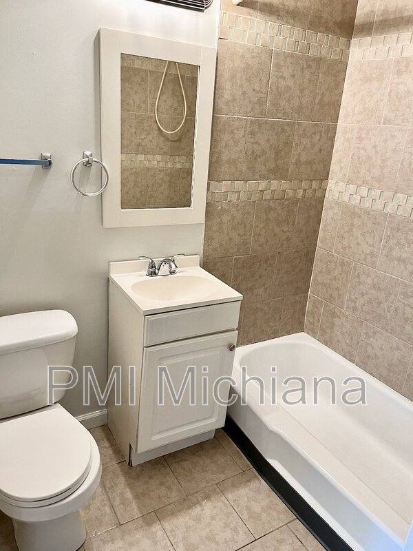 Apartment for rent at 2014 Lathrop St, South Bend, IN 46628