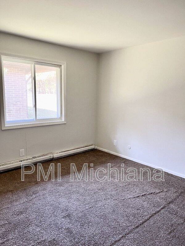 Apartment for rent at 2014 Lathrop St, South Bend, IN 46628