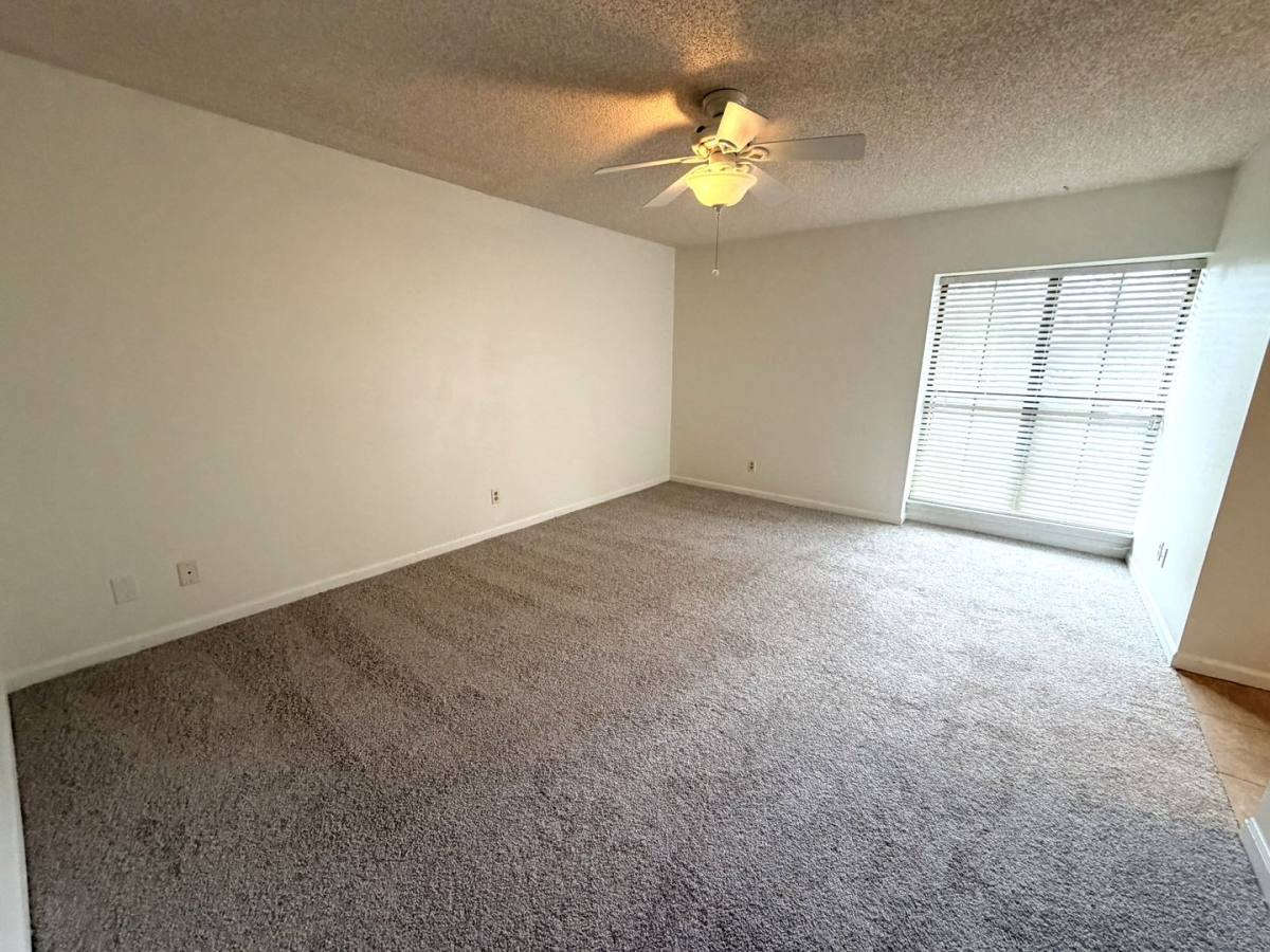 Condo for rent at 902 Wood Hill Dr, Jacksonville, FL 32256